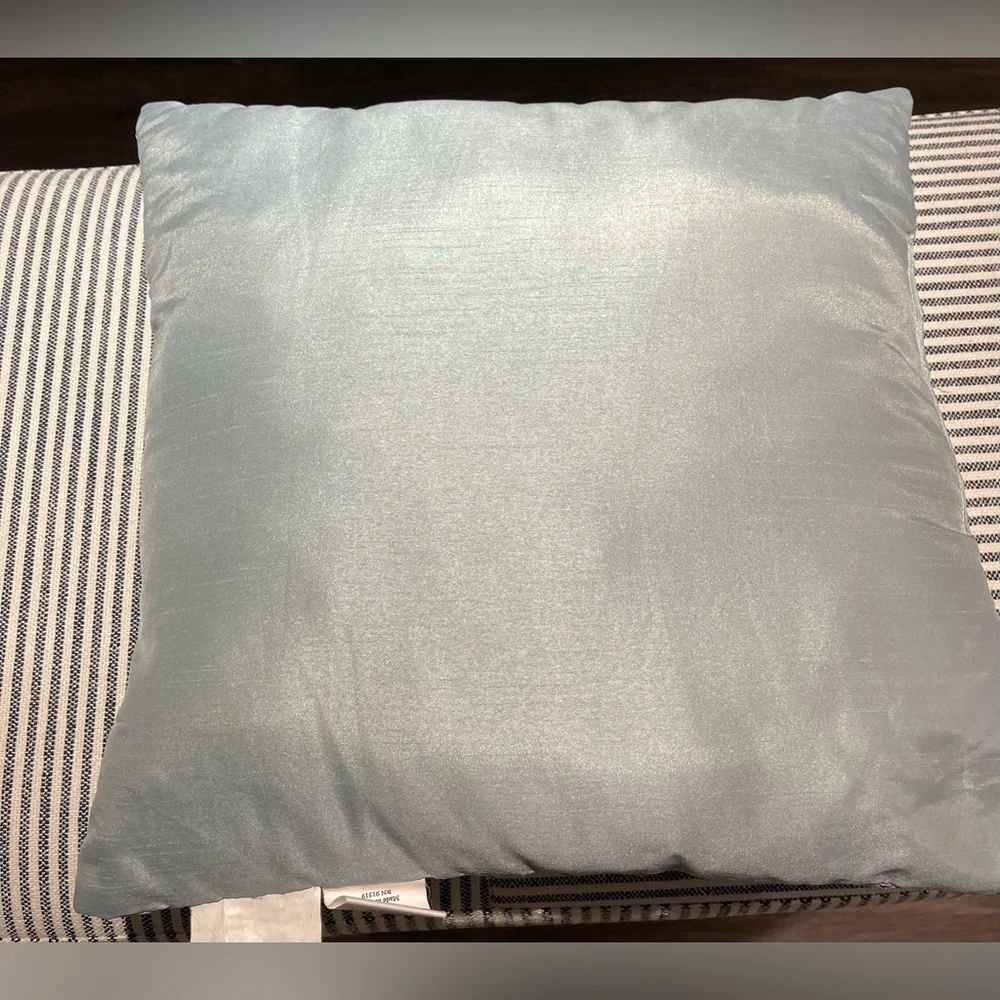 Decorative Pillow 18 in x 18 in.